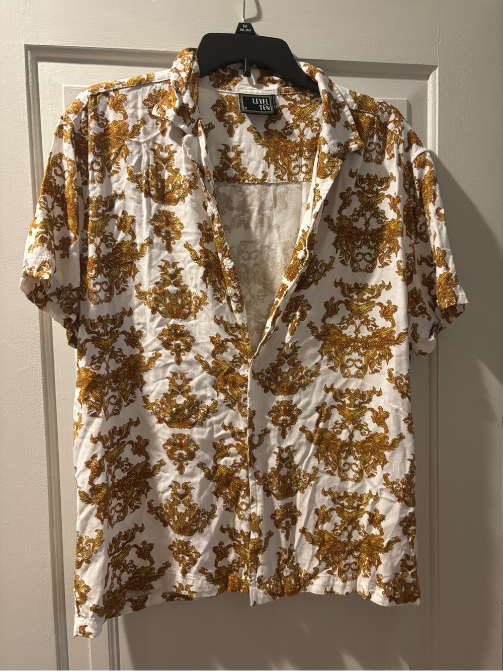 Men’s White Short Sleeve Button Shirt with Gold Print